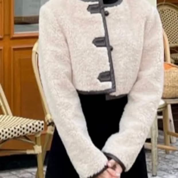 새상품/구할수없는/약30%저렴)시어링크롭자켓-아이보리/ 인스턴트펑크