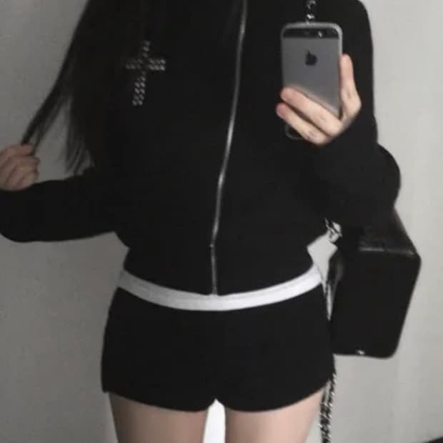 십자가 하이넥 사선 집업 판매 스터드집업 하이넥집업 빈티지