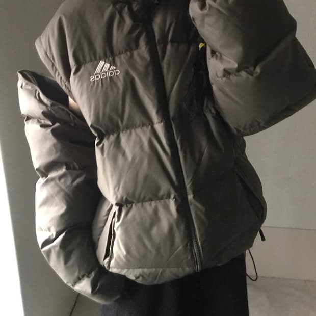 아디다스 90s 카키브라운 투웨이 패딩