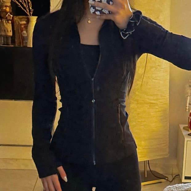 나이키 스위프트 드라이 핏 풀집 미드 레이어 러닝 탑 핸드워머