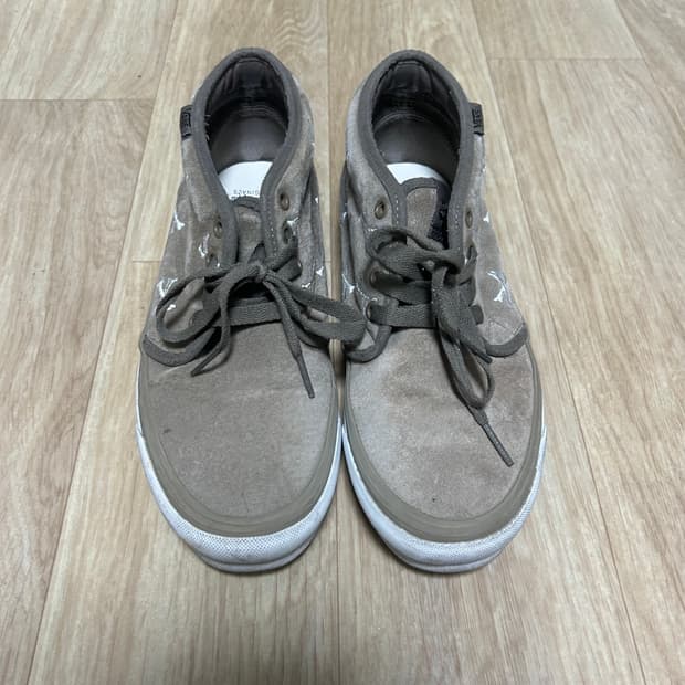 반스 볼트 x 더블탭스 OG 츄카 LX 본즈 코요테 