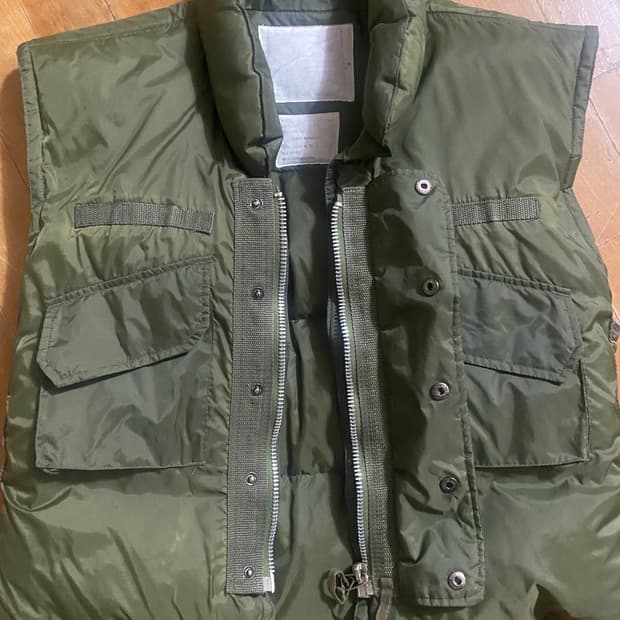 미군 밀리터리 올리브 그린 다운 패딩 조끼 L