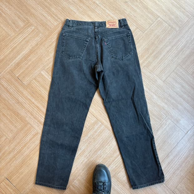 90s Levis 550 Black