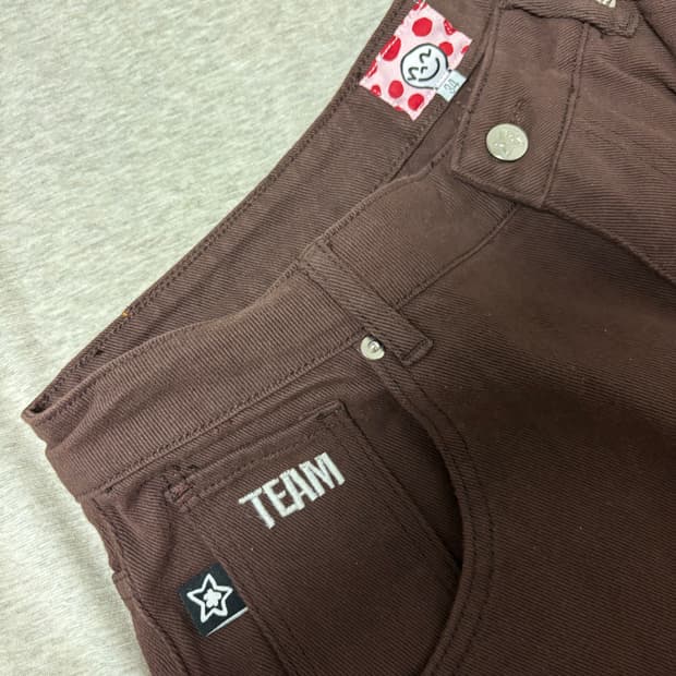 star team brown pants
