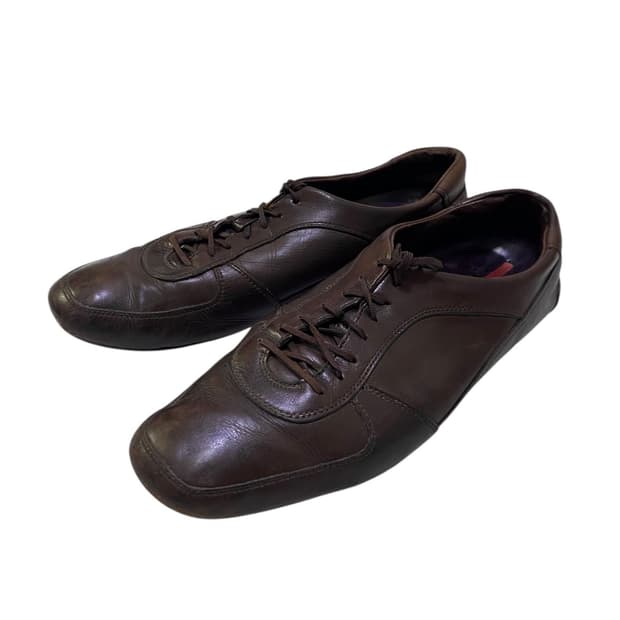 Prada sport 브라운 레더 스니커즈