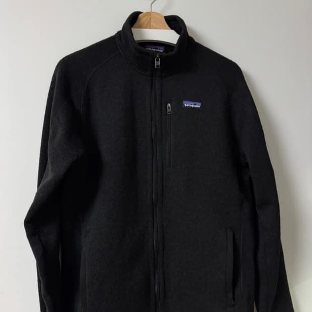 파타고니아 베터 집업 자켓 M 사이즈  상태 9.0/10  찢김 구멍 절