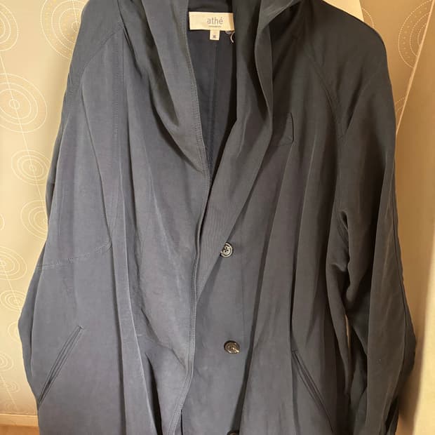 아떼바네사브루노 후드 트렌치 코트