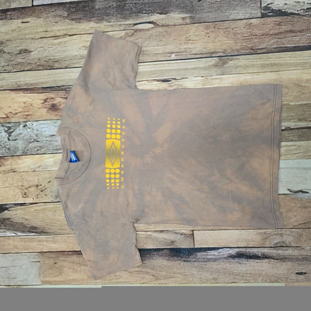 Vintage 90s Umbro 축구 티셔츠