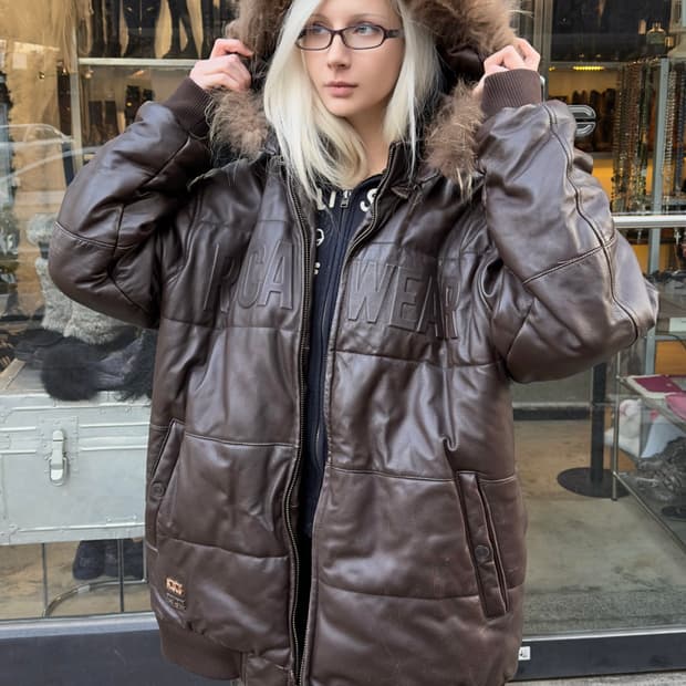 2000s 빈티지 로카웨어 가죽 & 퍼 트리밍 패딩 코트