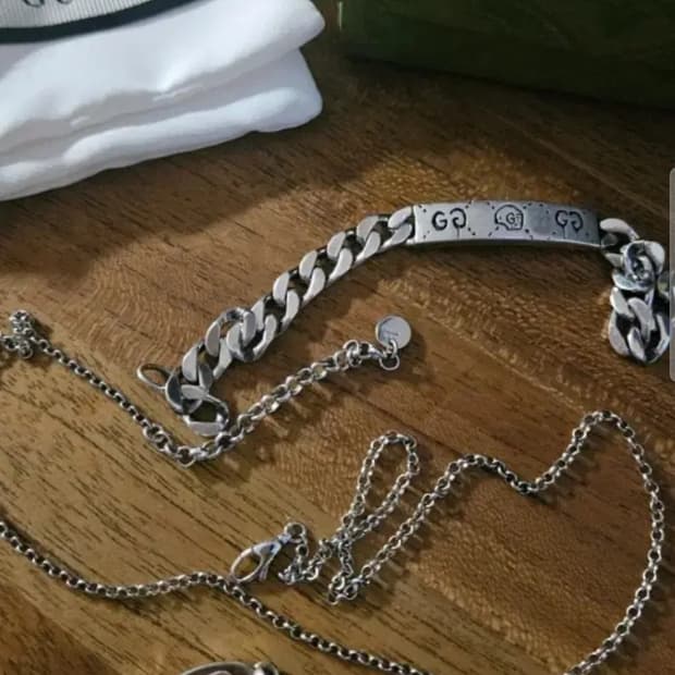 구찌고스트 팔찌 17호