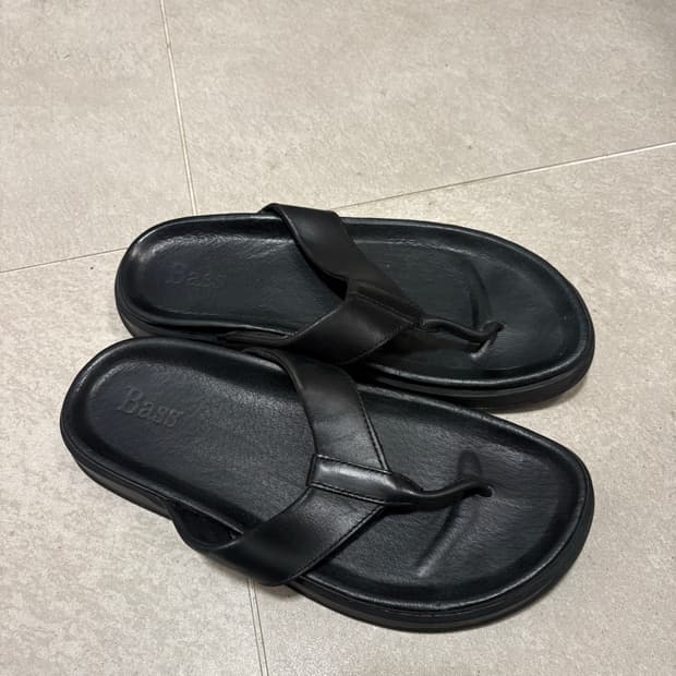 미니멀 블렉 레더 플립플랍 쪼리 260사이즈