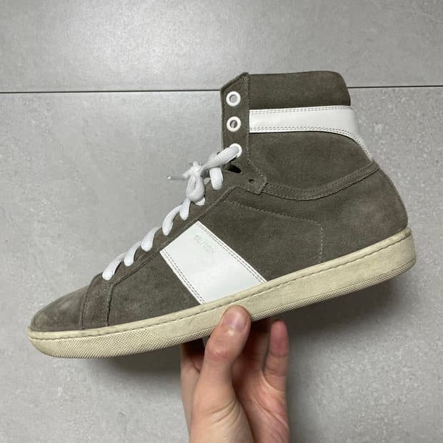 생로랑 에디슬리먼 하이탑 브라운 