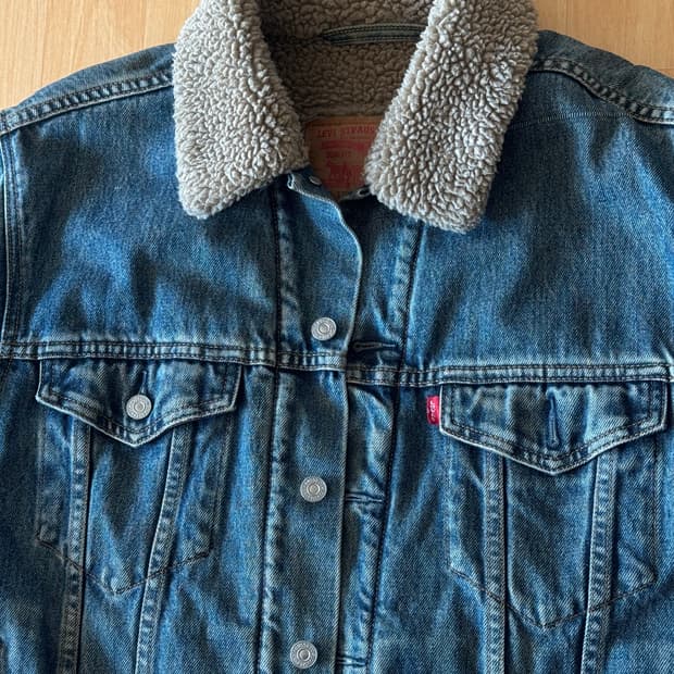 [M] 리바이스 쉐르파 자켓 판매해요
