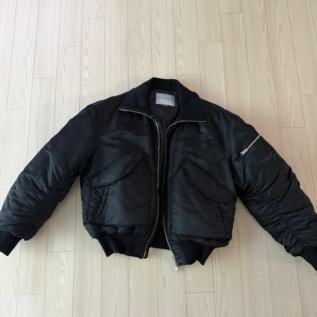 벨리에 랜더 플라이트 자켓 블랙 100