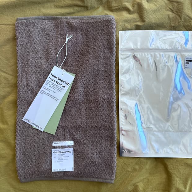 새티스파이 퍼즈플리스 넥워머 팔콘 새상품급