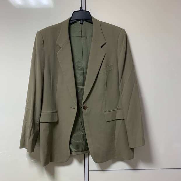 올리브 블레이저