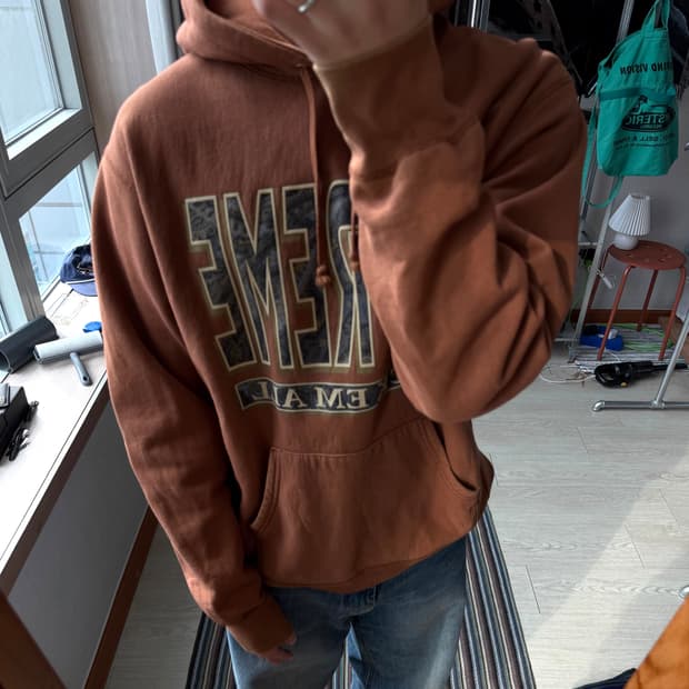 슈프림 퍽 엠 후드티