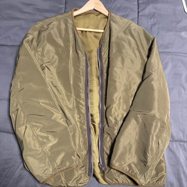3) Visvim 22FW 아이리스 올리브