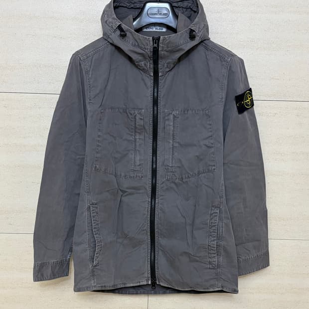 스톤아일랜드 TELA SMERIGLIATA 자켓