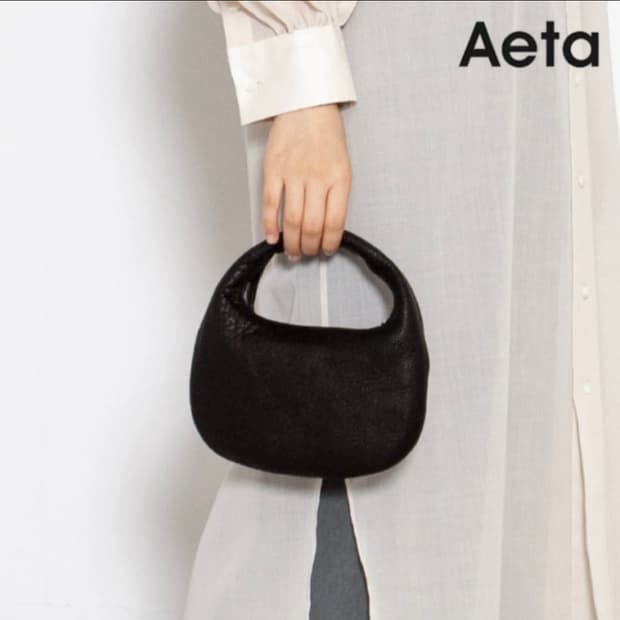 (미개봉 새상품) 아에타 원숄더 s 사이즈