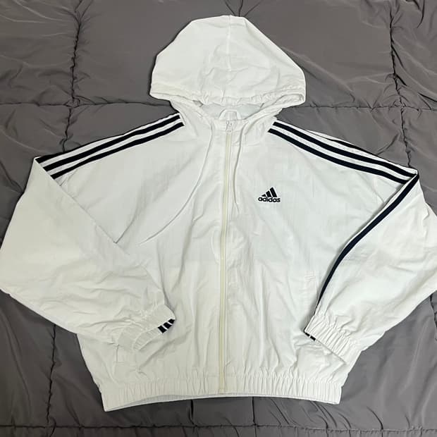 아디다스 여성용 바람막이 xs