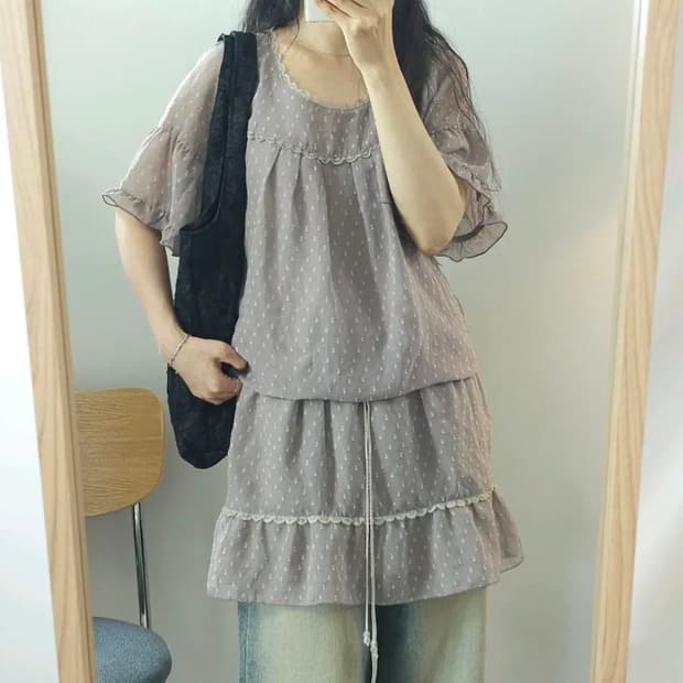 일본 빈티지 도트 프릴 블라우스