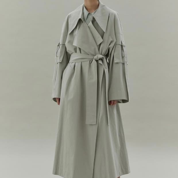 [새상품] 로우클래식 슬리브 포켓 트렌치코트