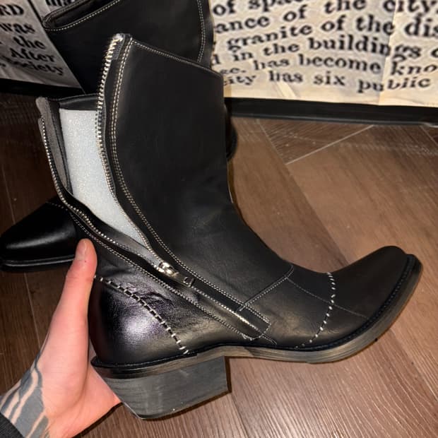 Opium Dark Crest Side-Zip Heel Boots 