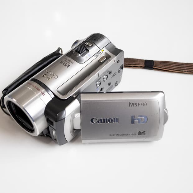 Canon Ivis HF10 / 빈티지 디지털 캠코더 