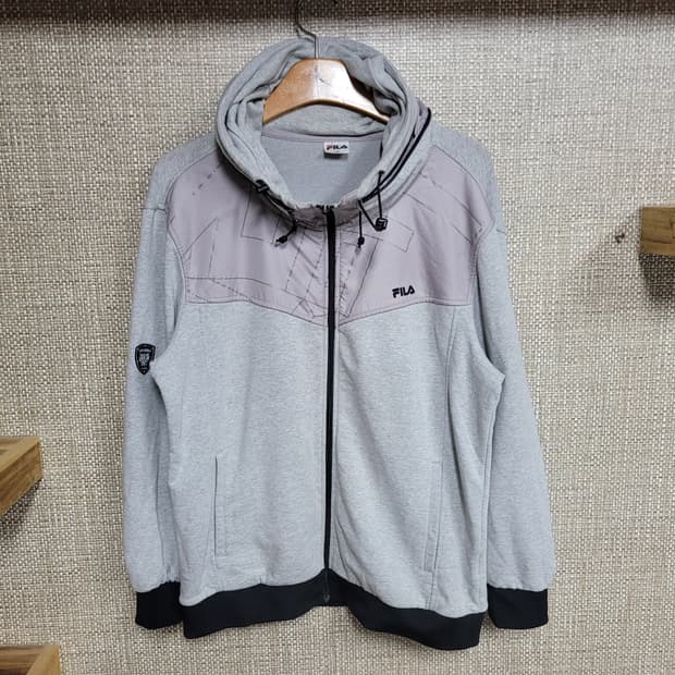 L 100사이즈 휠라 후드 집업 자켓