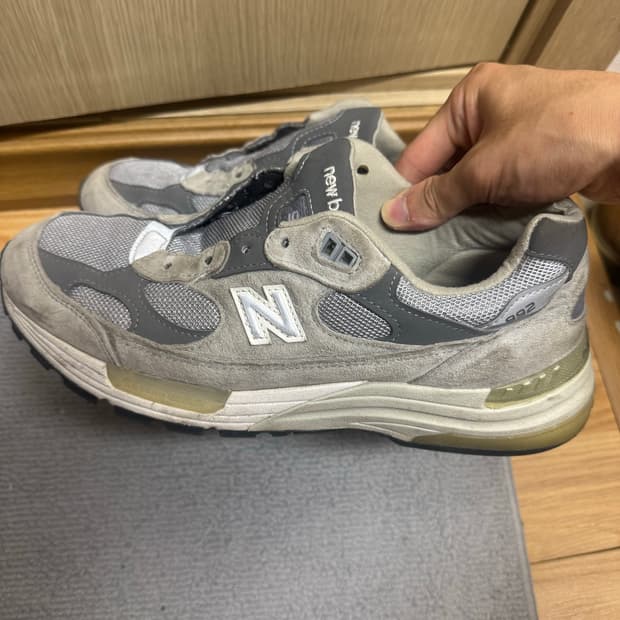 (265) 뉴발란스 992