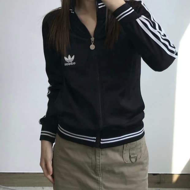 아디다스 트랙탑 져지