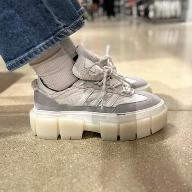 아디다스 아이비파크 운동화 gx9400