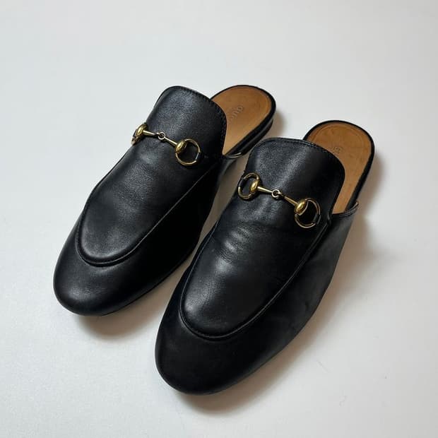 구찌 GUCCI 홀스빗 블로퍼 Q1391