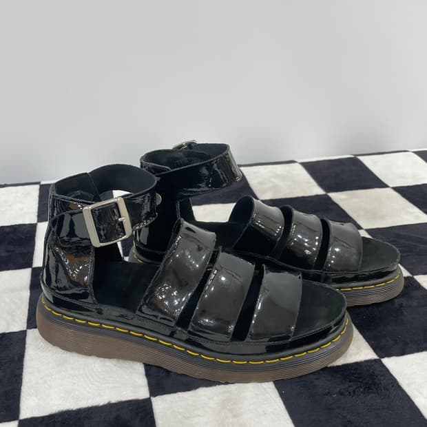 닥터마틴 클라리사2 스트랩 샌들 250mm