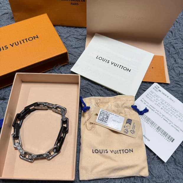 루이비통 버질아블로 체인 팔찌 L사이즈