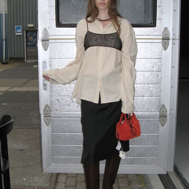 스튜디오테이블 셔츠