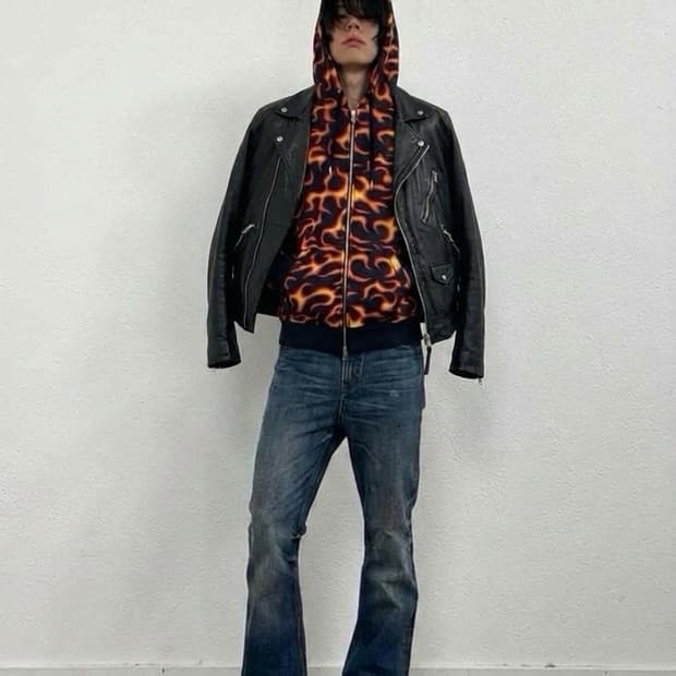 Moschino 화이어프레임 풀 프린트  더블집업 후드티