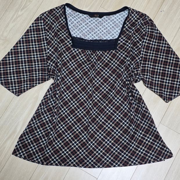 DAKS)일본판 런던빈티지 레이스 로맨틱 블랙 모리걸st 체크 블라우스