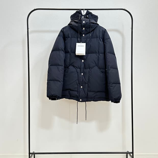 캡틴선샤인 다운 자켓 38사이즈 