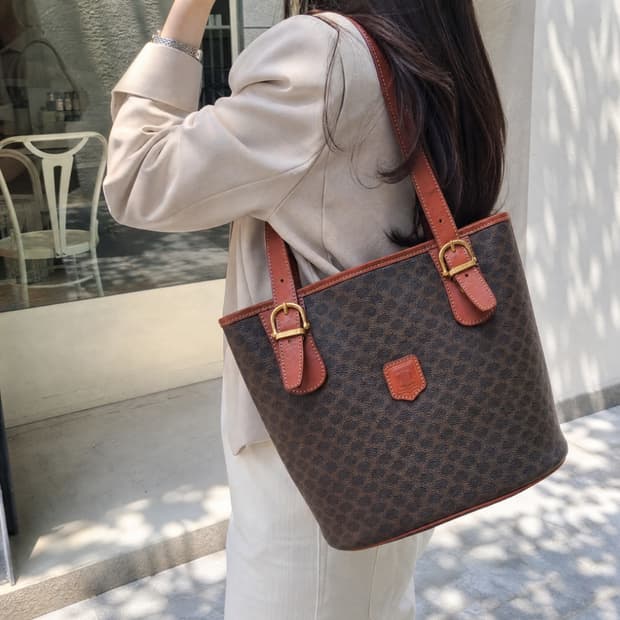 셀린느 마카담 트리옹프 숄더백 버킷백 토트백