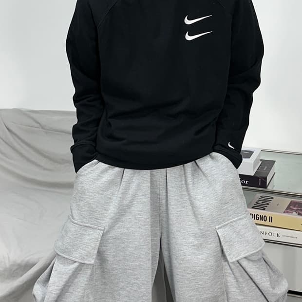 나이키 NSW 더블스우시 맨투맨 L