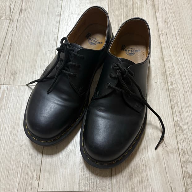 닥터마틴 1461 3홀 스무스 270