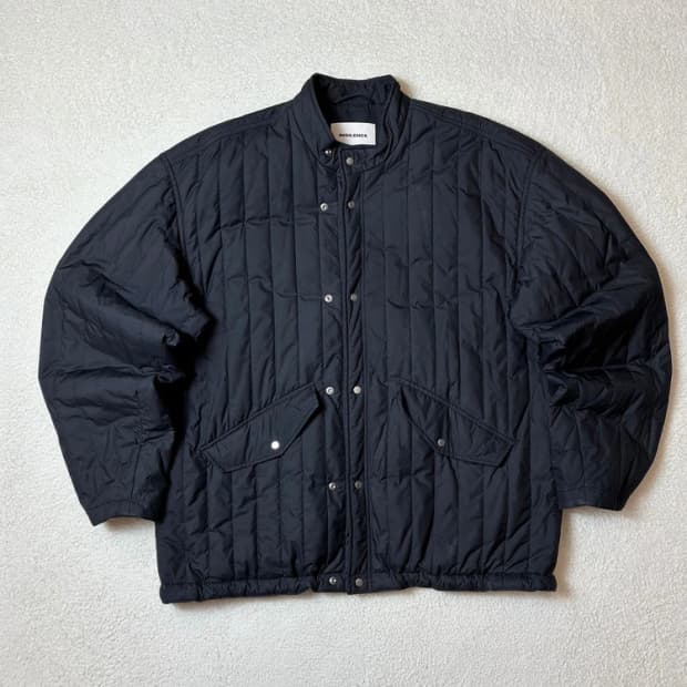 인사일런스 21FW LIMONTA 케미라 퀼티드 자켓 PN6387