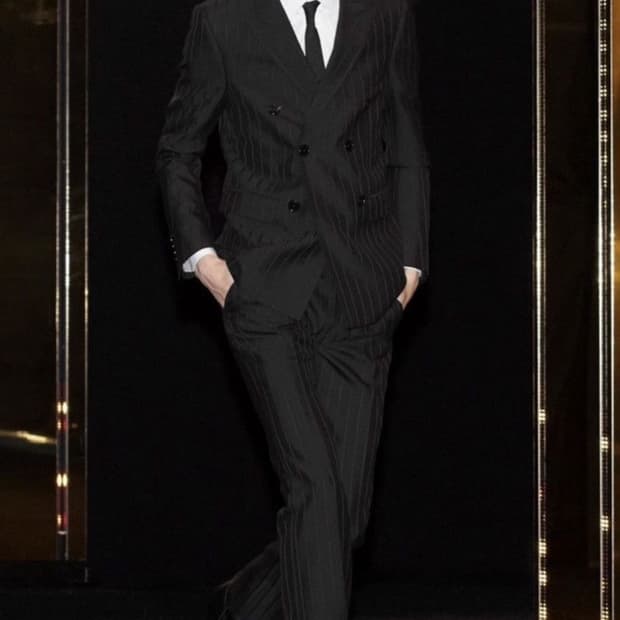 셀린느 스트라이프 더블 수트