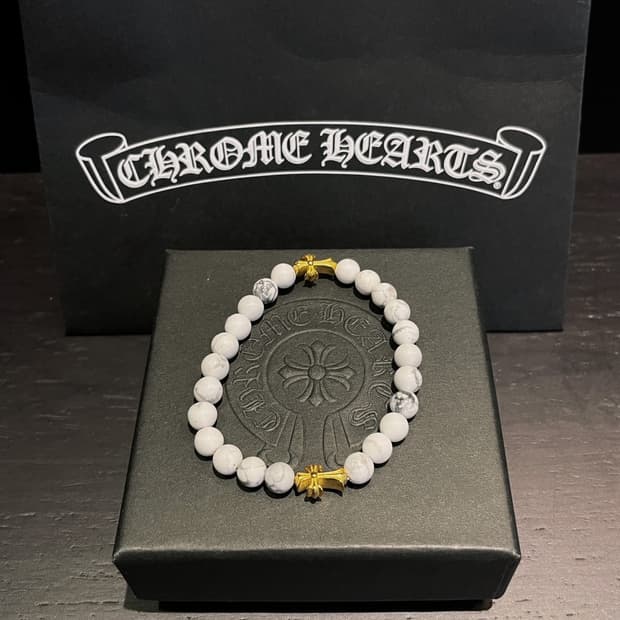 크롬하츠 백마노팔찌