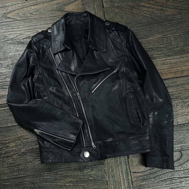 [준지] 생로랑핏 아카이브 카우스킨 소가죽 레더 자켓 블랙 P01461