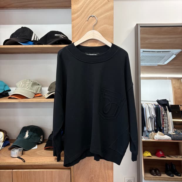 MERCIBEAUCOUP SWEATSHIRT