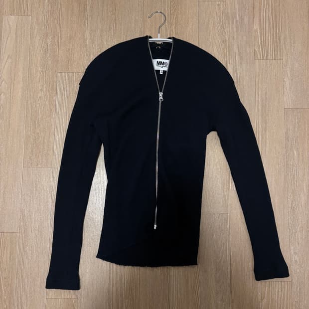 MM6 메종 마르지엘라 지퍼 가디건