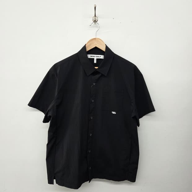 DKNY 골프 블랙 반팔 셔츠 남L
